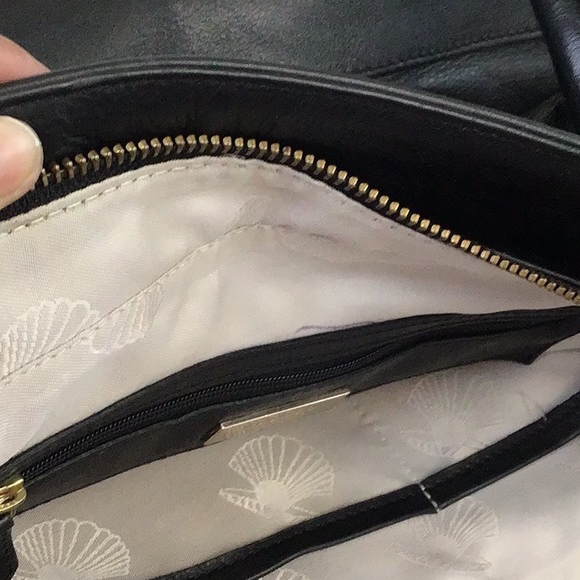 MODALU London "Kristen" Large Shoulder Bag in Black Leather & Suede - Picture 9 of 10